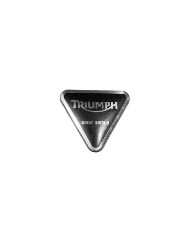 Шильдик Triumph